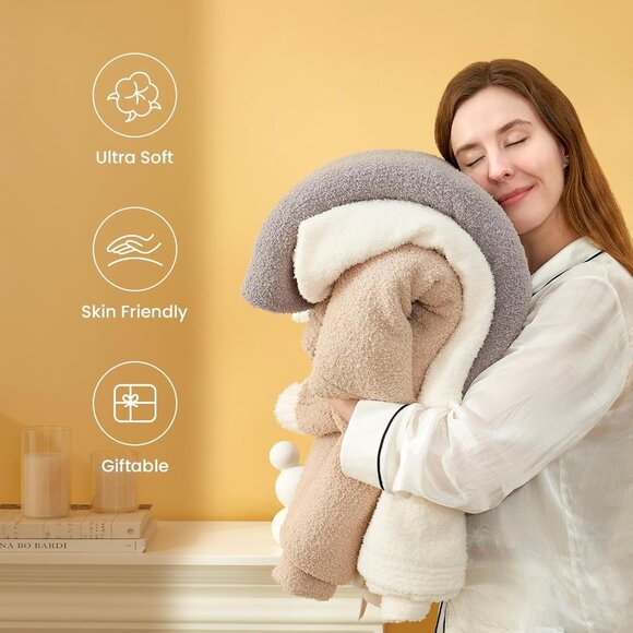 Beige Throw Blanket for Couch Bed Sofa 60x80 inches - Picture 4 of 6